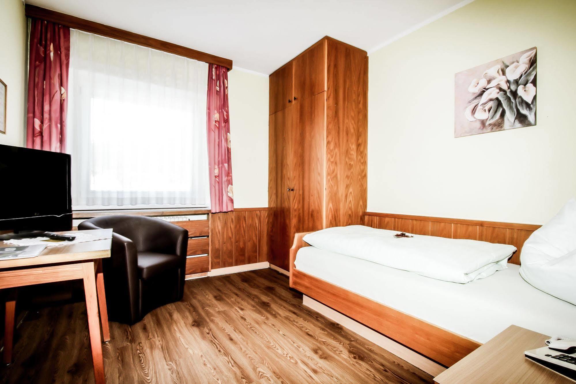Hotel Cristallago Ζέεφελντ Εξωτερικό φωτογραφία